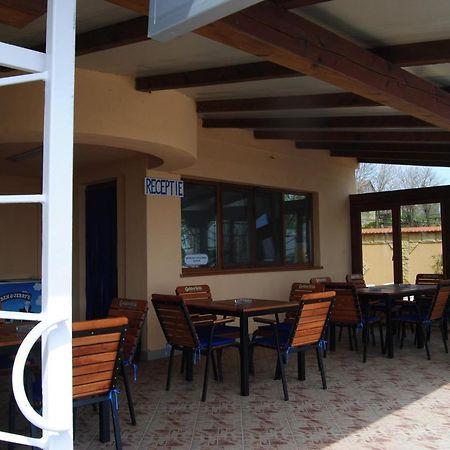 מלון Sarichioi Lake View מראה חיצוני תמונה