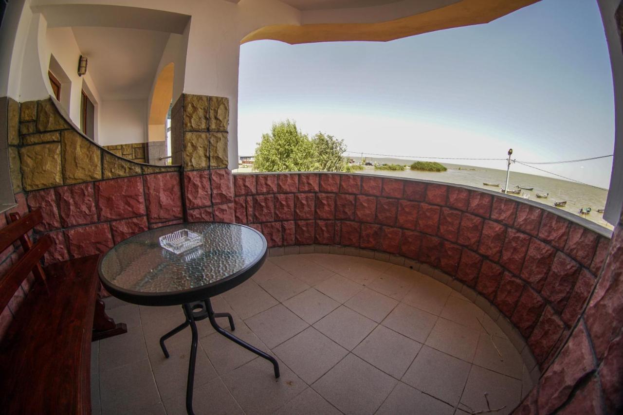 מלון Sarichioi Lake View מראה חיצוני תמונה